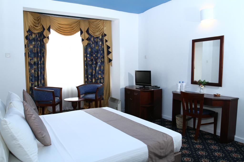 Galway Forest Lodge Hotel Nuwara Eliya Bagian luar foto