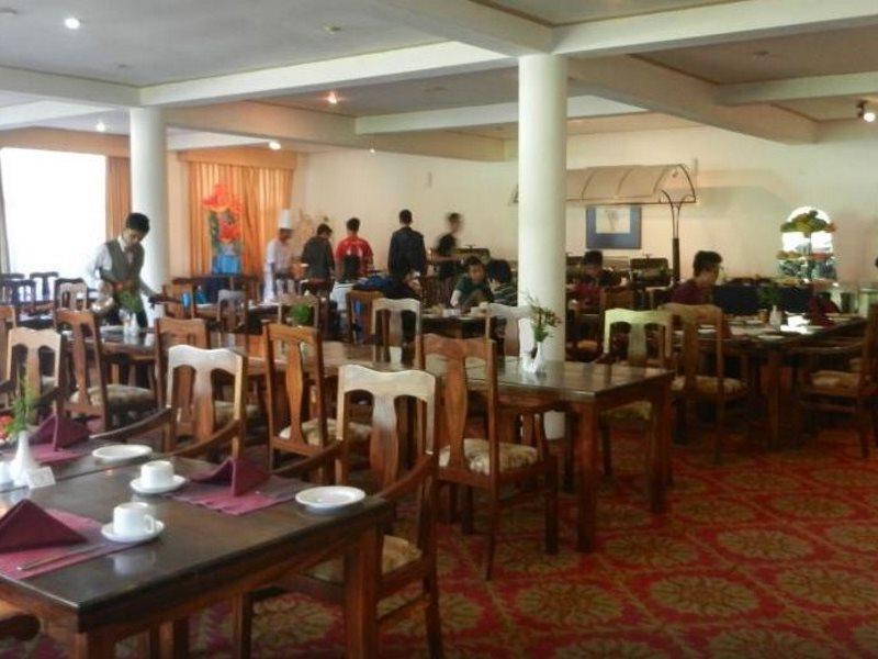 Galway Forest Lodge Hotel Nuwara Eliya Bagian luar foto